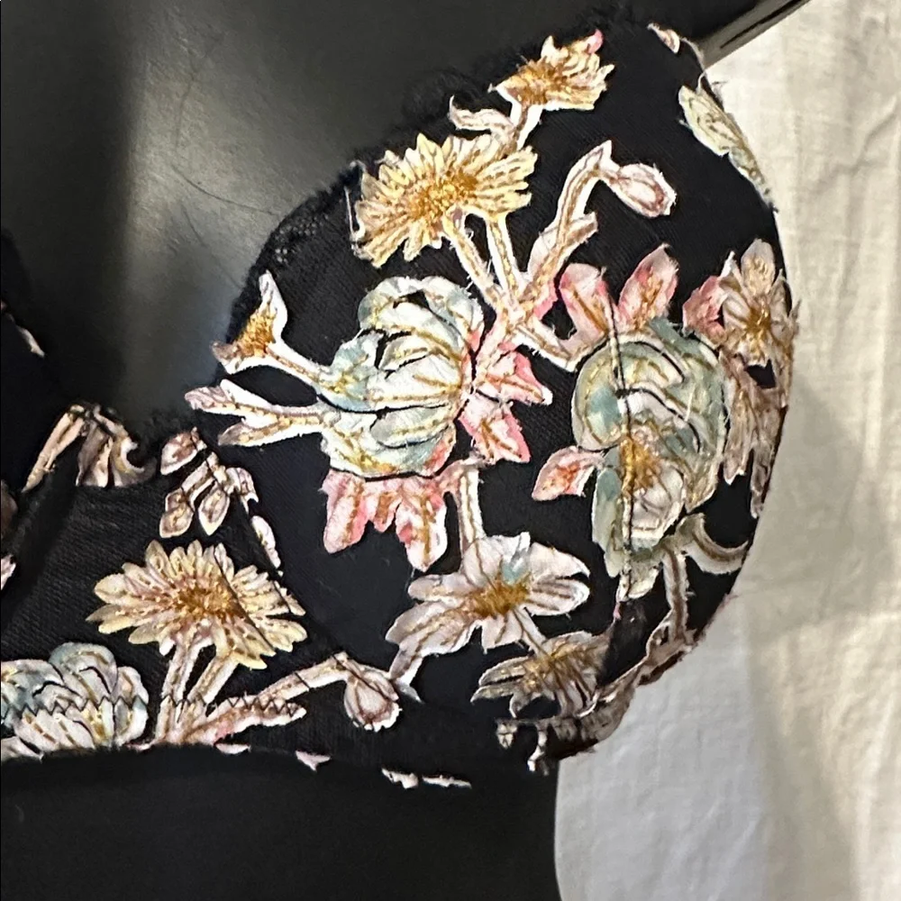 Victoria’s Secret Dream Angels Floral Lace Double Lined Demi Bra 34D AA16